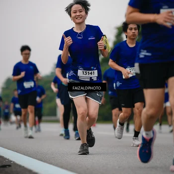 Runner Photo 7418669