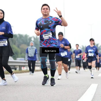 Runner Photo 7418671