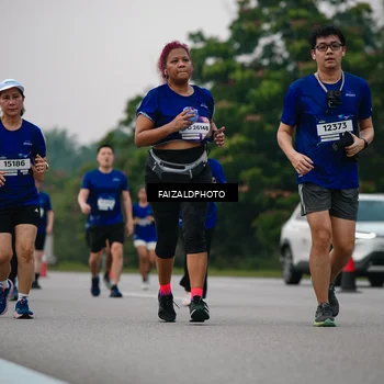 Runner Photo 7418677