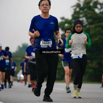 Runner Photo 7418679