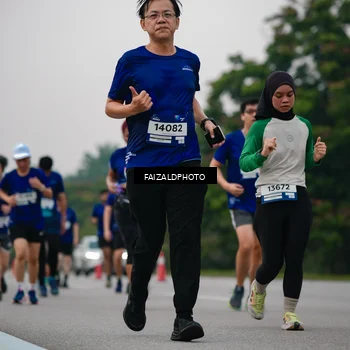 Runner Photo 7418680