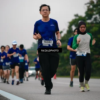 Runner Photo 7418687