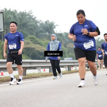 Runner Photo 7418702
