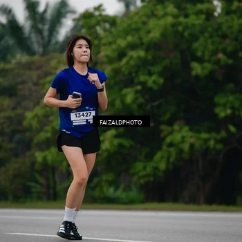 Runner Photo 7418715