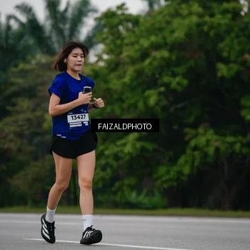 Runner Photo 7418720