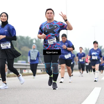 Runner Photo 7418726