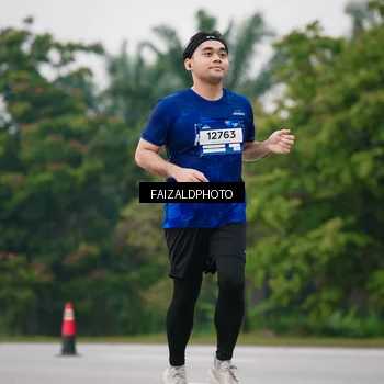 Runner Photo 7418750