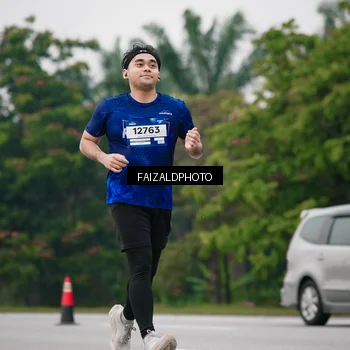 Runner Photo 7418751