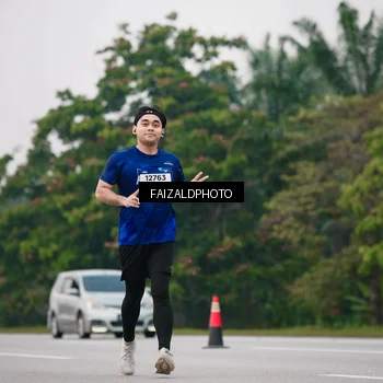 Runner Photo 7418766