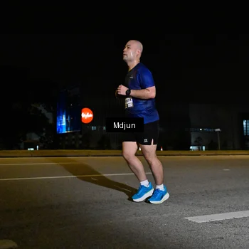 Runner Photo 7418814