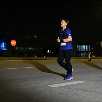 Runner Photo 7418817