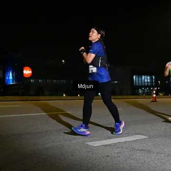 Runner Photo 7418830