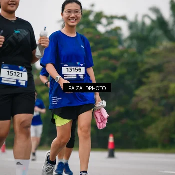 Runner Photo 7418845