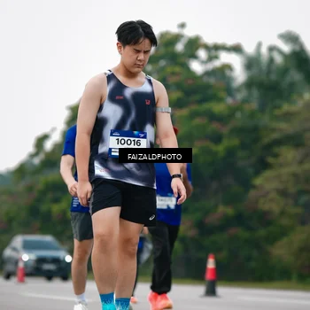 Runner Photo 7418852