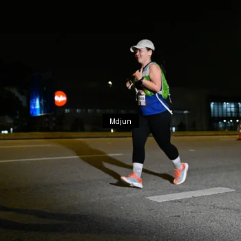 Runner Photo 7418859