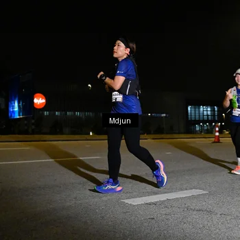 Runner Photo 7418862