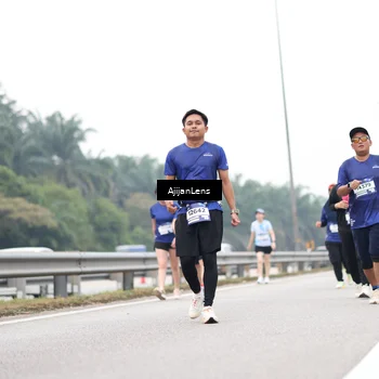 Runner Photo 7418880