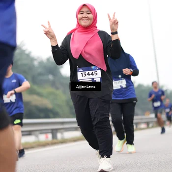 Runner Photo 7418888