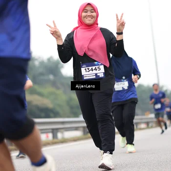 Runner Photo 7418897