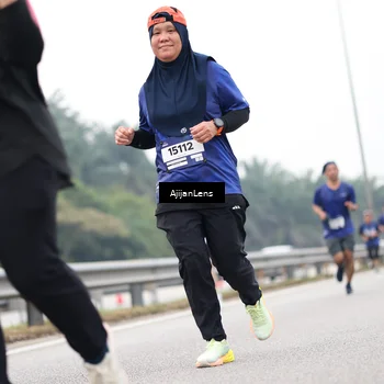 Runner Photo 7418905