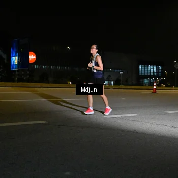 Runner Photo 7418907