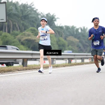 Runner Photo 7418920