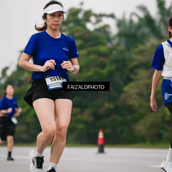 Runner Photo 7418933