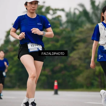 Runner Photo 7418936