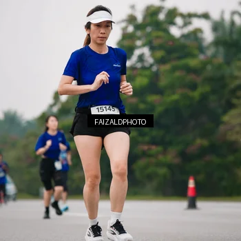 Runner Photo 7418940