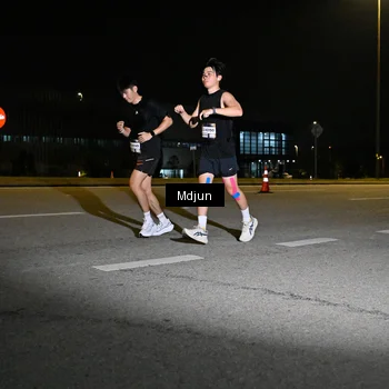 Runner Photo 7418964