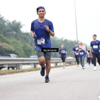 Runner Photo 7418966
