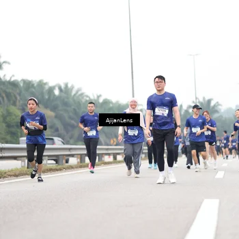 Runner Photo 7418985