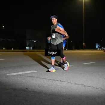 Runner Photo 7419008
