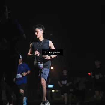Runner Photo 7419014