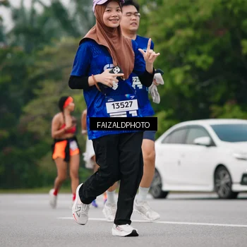 Runner Photo 7419031
