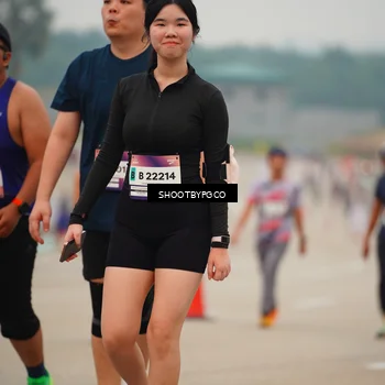 Runner Photo 7419040