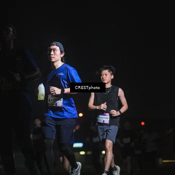 Runner Photo 7419048