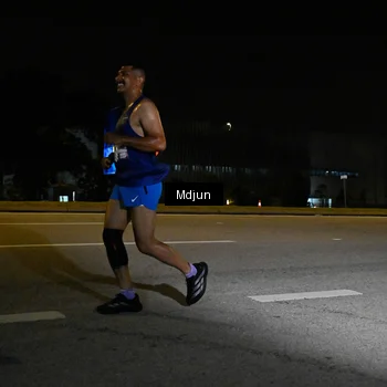 Runner Photo 7419067