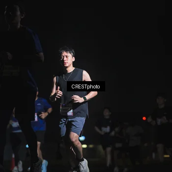 Runner Photo 7419070