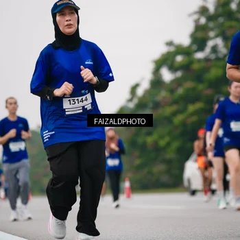 Runner Photo 7419087