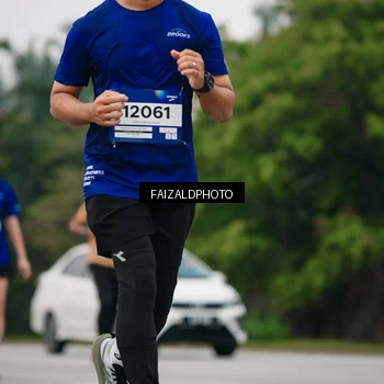 Runner Photo 7419088