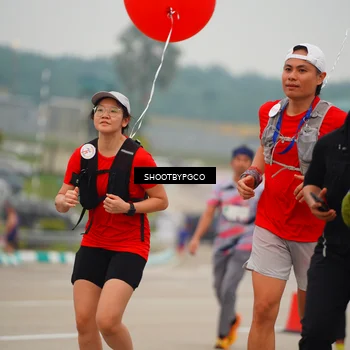 Runner Photo 7419102