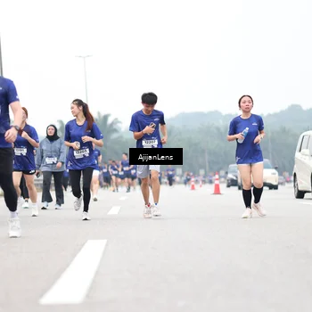 Runner Photo 7419120
