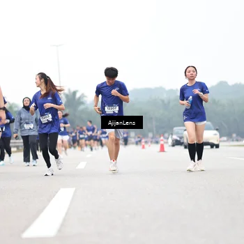 Runner Photo 7419121