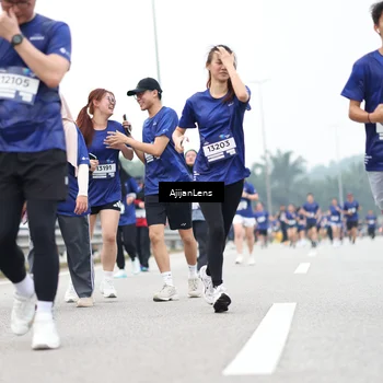 Runner Photo 7419202