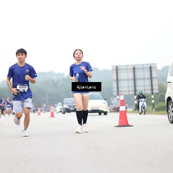 Runner Photo 7419203
