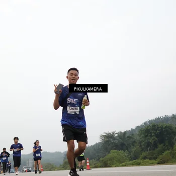 Runner Photo 7419205