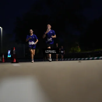 Runner Photo 7419243