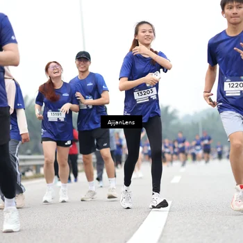 Runner Photo 7419252