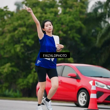 Runner Photo 7419254